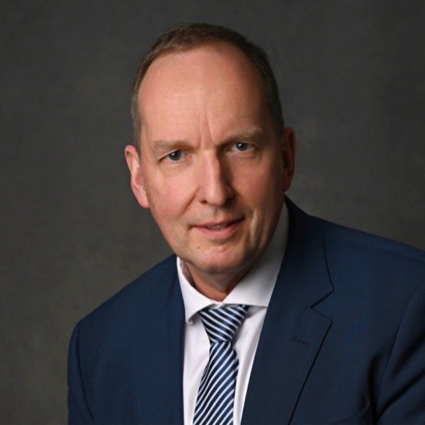 Portrait of Dr Juergen Rahmel.